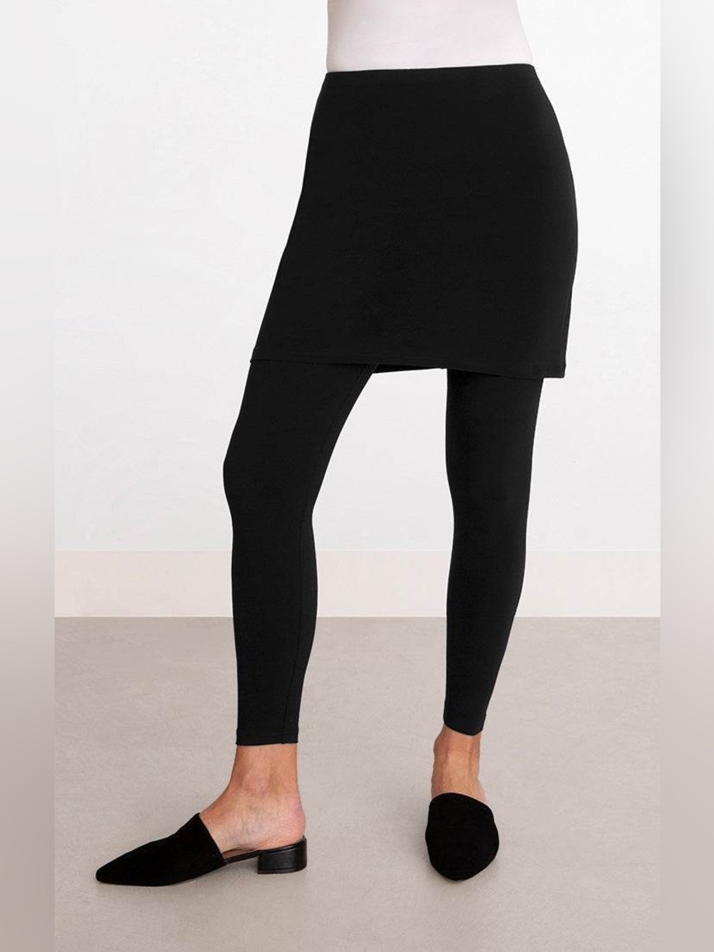 SYMPLI (12) Mini Skirt Black Jersey Stretch Classic Packable Versatile Pull-On